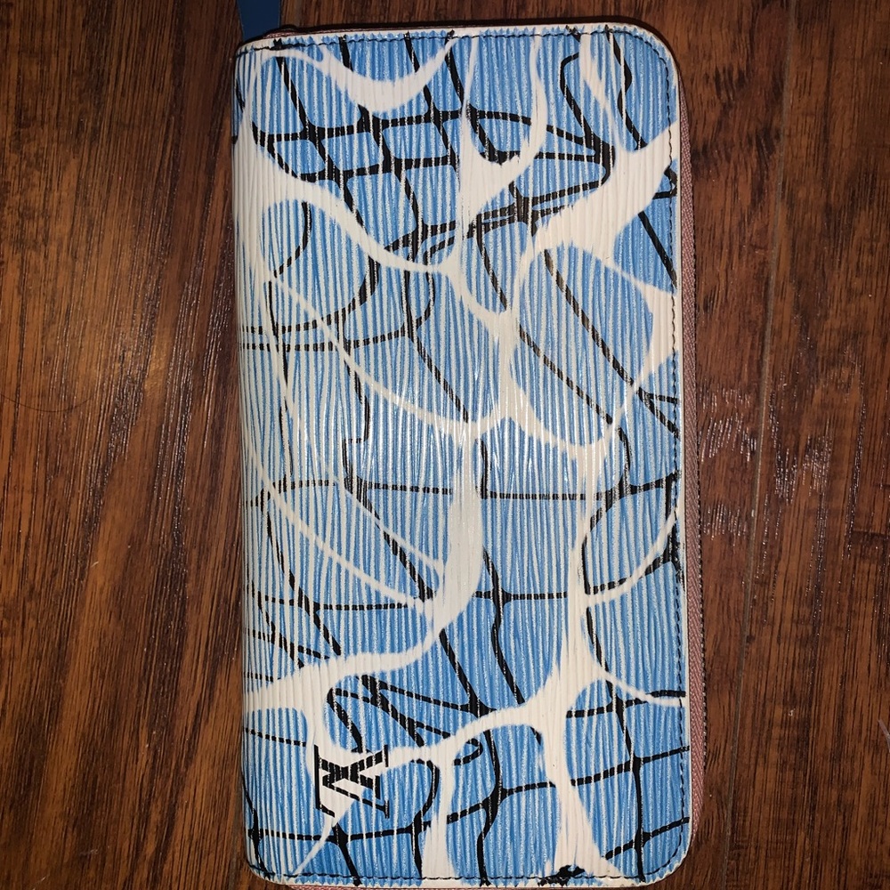 LV Limited Edition Epi Leather Purse/Wallet